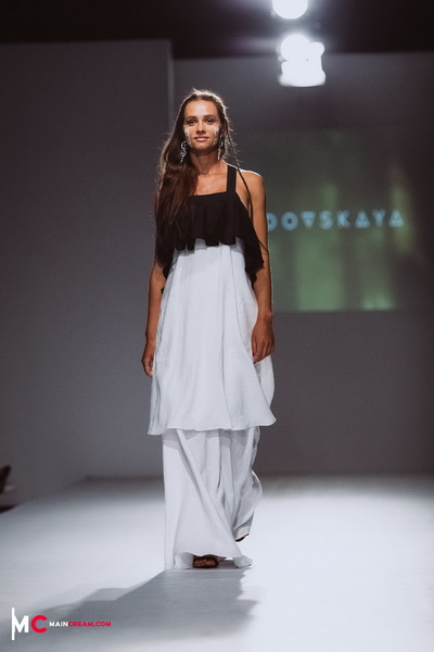 Sadovskaya SS 2018 (77641-Sadovskaya-SS-2018- 01.jpg)